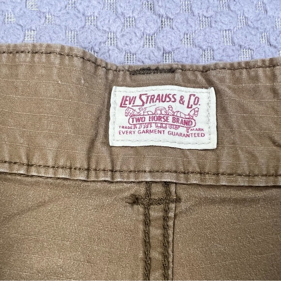 Levi's 502 Taper Slim Hybrid Tan Cotton Blend Ripstop 6-Pocket Stretch Cargos - Picture 5 of 8